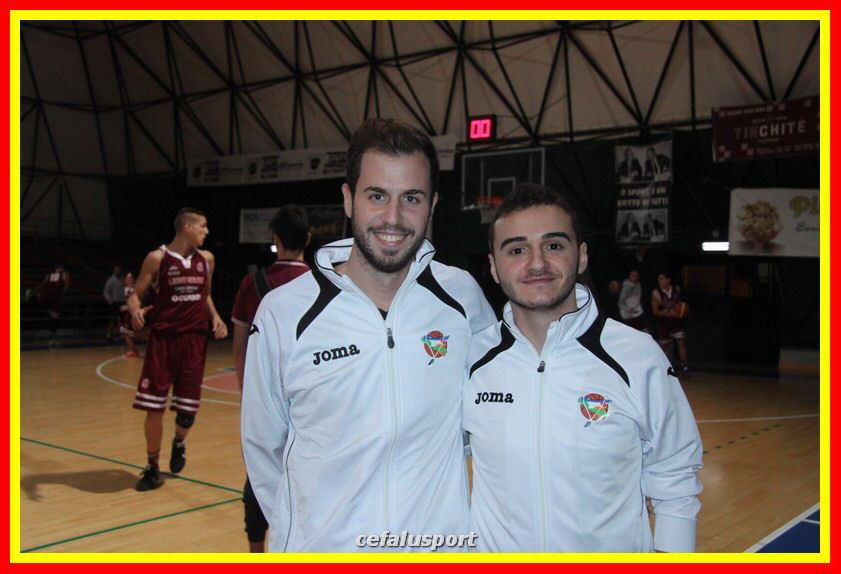 131031 BasketU18 001_tn.jpg